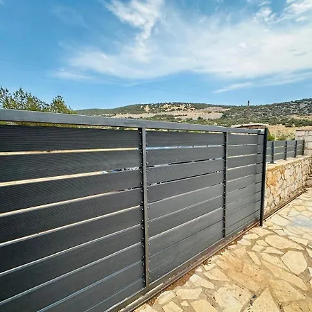 Saladi House Dhídhima